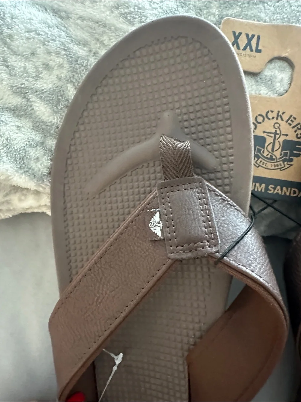 Dockers Men’s Brown Casual Flip-Flops